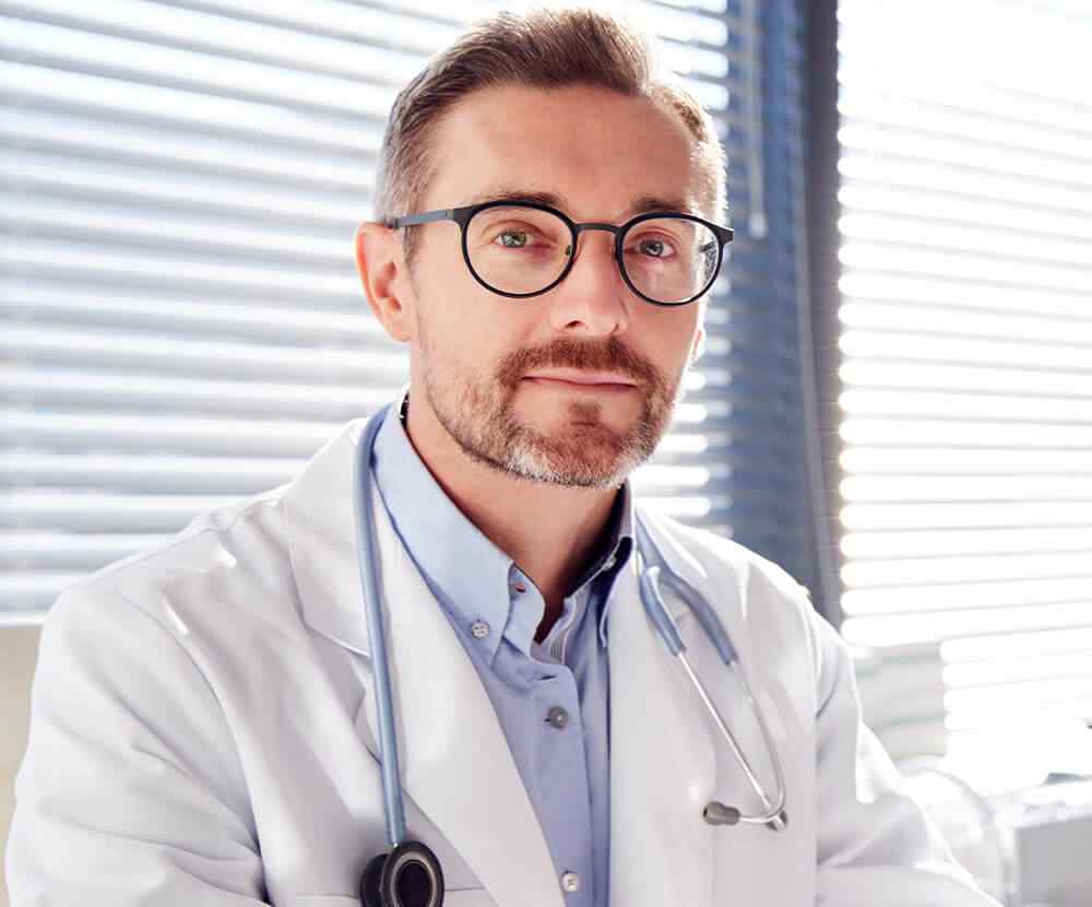 https://rinamed.ma/wp-content/uploads/2021/09/team_05-1.jpg